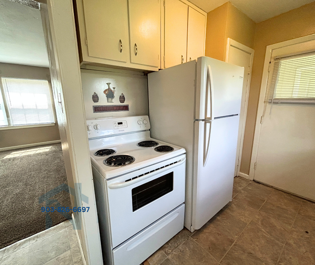 901 East Lion Drive - D